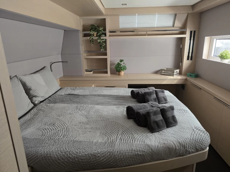 Pronajmout si Lagoon Lagoon 55[G] v Palma de Mallorca