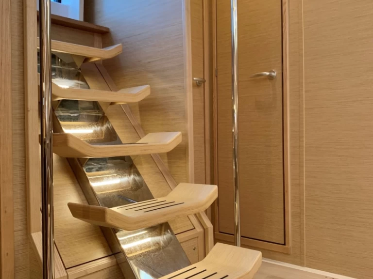 Pronájem lodi Hanse Hanse 508 v Nikiána na Samboatu