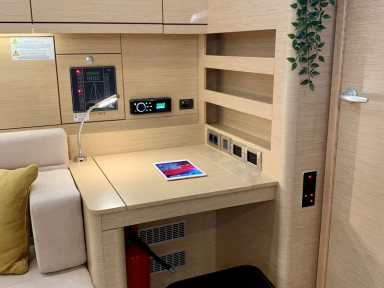 Pronájem Plachetnice Hanse s licencí