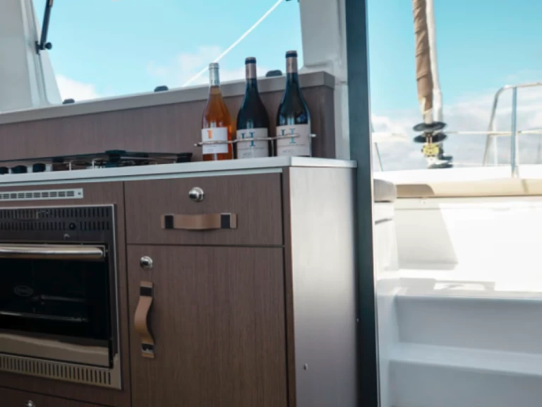 Katamarán k pronájmu v Ajaccio za nejlepší cenu