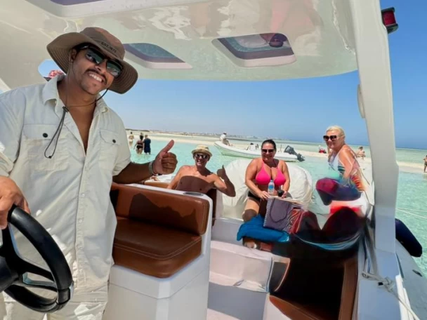 Pronájem jachty v Hurghada -Master Master 996 na Samboatu