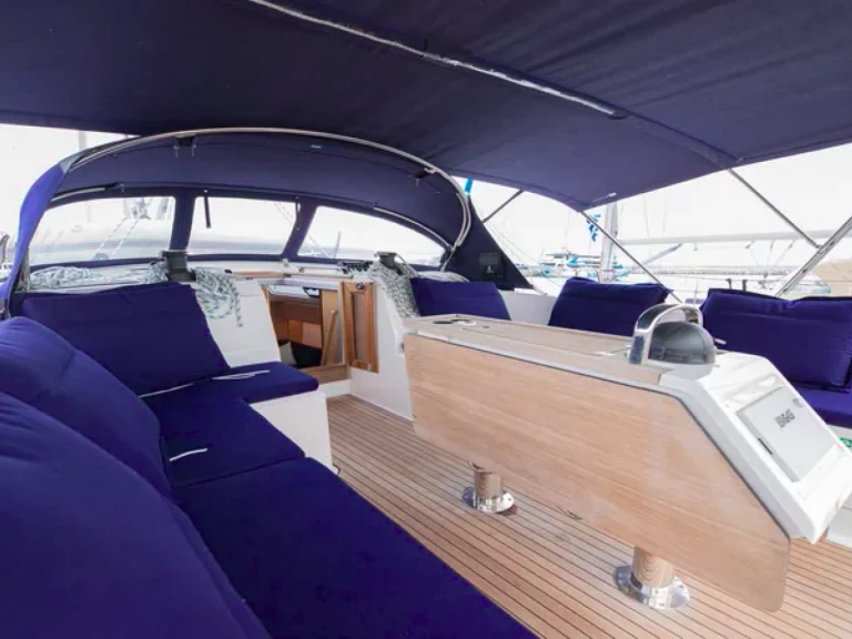 Pronajmout Plachetnice se skipperem či ne Bavaria v Deme of Volos