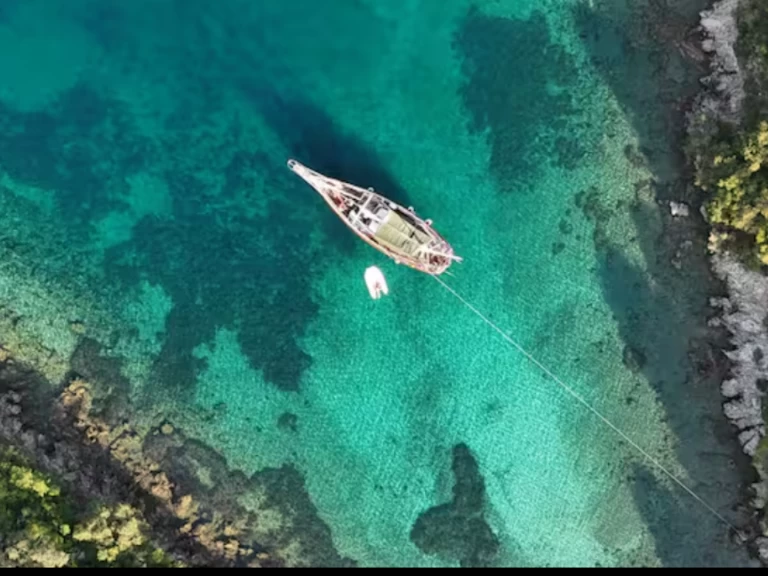 Plachetnice k pronájmu v Paxós za nejlepší cenu