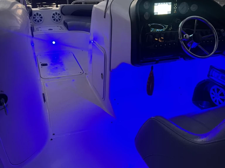 Pronájem jachty v Cape Coral -HURRICANE SD 217  na Samboatu