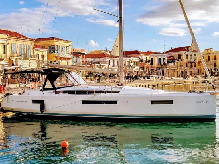 Jeanneau Sun Odyssey 440 jednotlivci a charterové společnosti v Rhodos