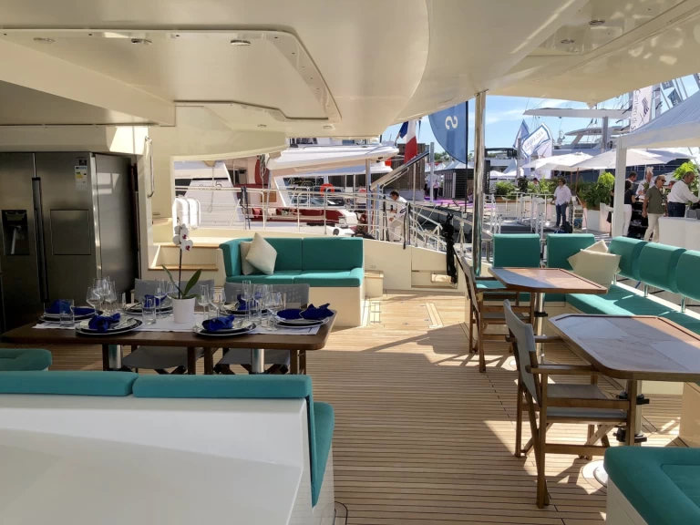 Serenity 64 LUXE jednotlivci a charterové společnosti v Sant Antoni de Portmany