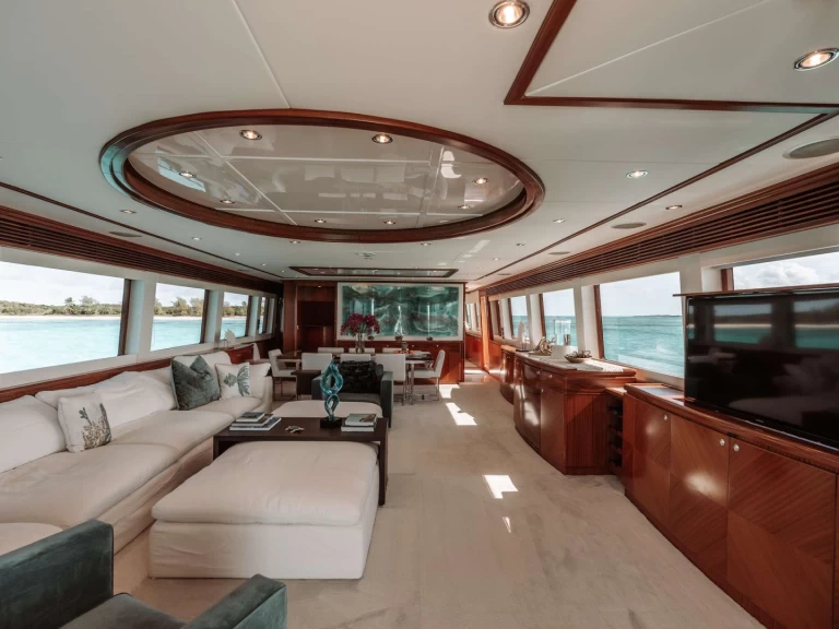 Pronájem lodi Hargrave BEACHFRONT v Svatý Martin na Samboatu