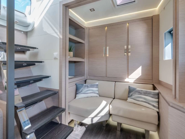Pronajmout si Fountaine Pajot JEWEL (67) v Britské Panenské ostrovy