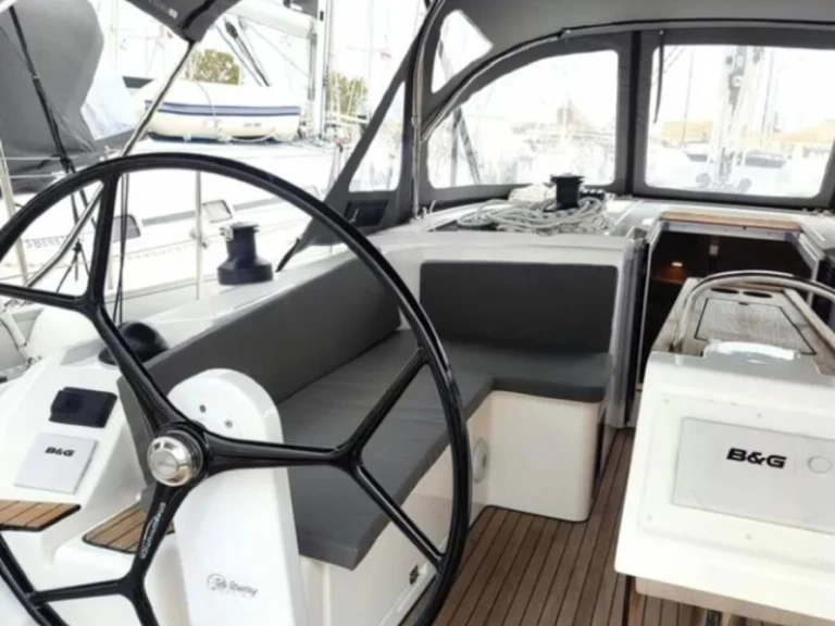 Pronájem jachty v Lefkáda -Bavaria Bavaria C42 na Samboatu