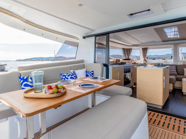 Pronájem jachty v Frenchtown -Fountaine Pajot Fountaine Pajot FP 44 Maestro - 3 cab. na Samboatu