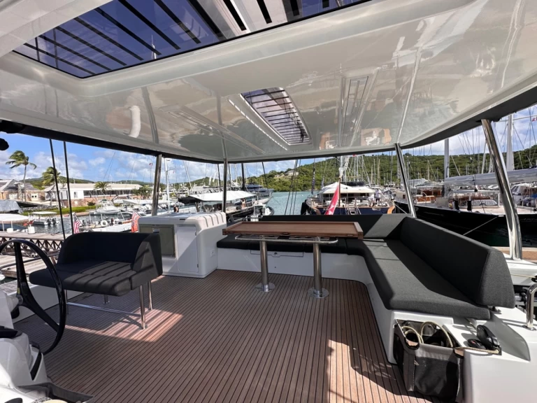 Pronájem Katamarán v Antigua Island -Lagoon Lagoon 55