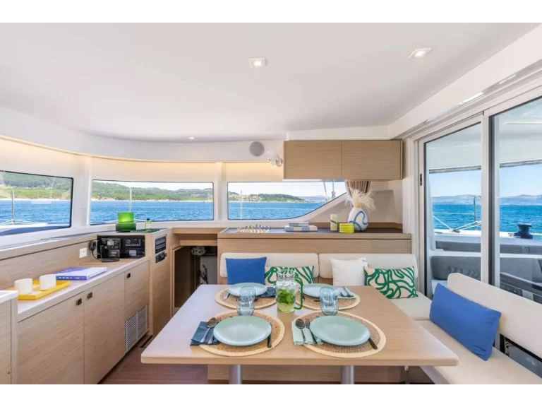 Pronájem Katamarán v Cugnana Verde -Lagoon Lagoon 43