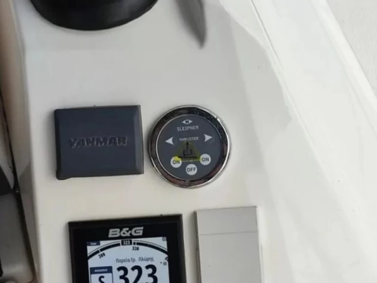 Pronajmout Plachetnice se skipperem či ne Bavaria v Lefkáda