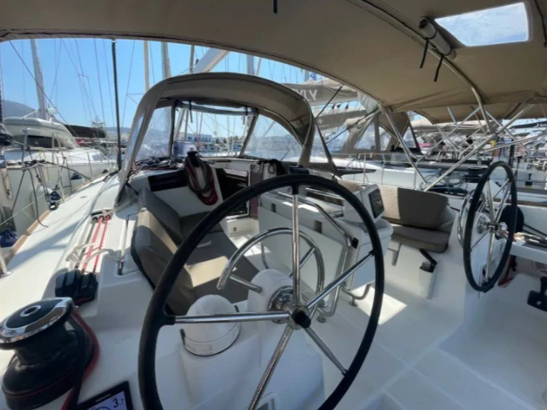 Pronájem Plachetnice v Paros (ostrov) -Jeanneau Sun Odyssey 419