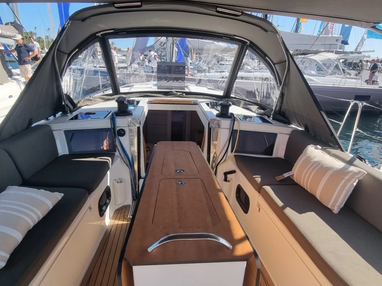 Pronájem Plachetnice v Golfe-Juan -Dufour Dufour 44