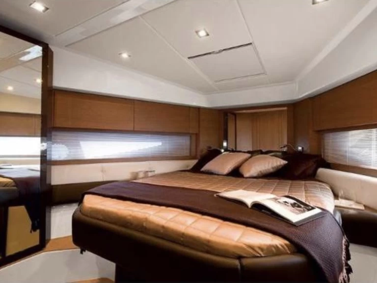 Pronájem jachty v Port de Saint Tropez -Azimut Atlantis 48 na Samboatu