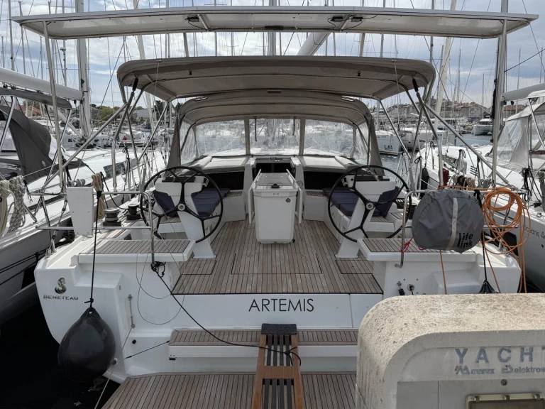 Pronájem Plachetnice v Rogoznica -Bénéteau Oceanis 46.1