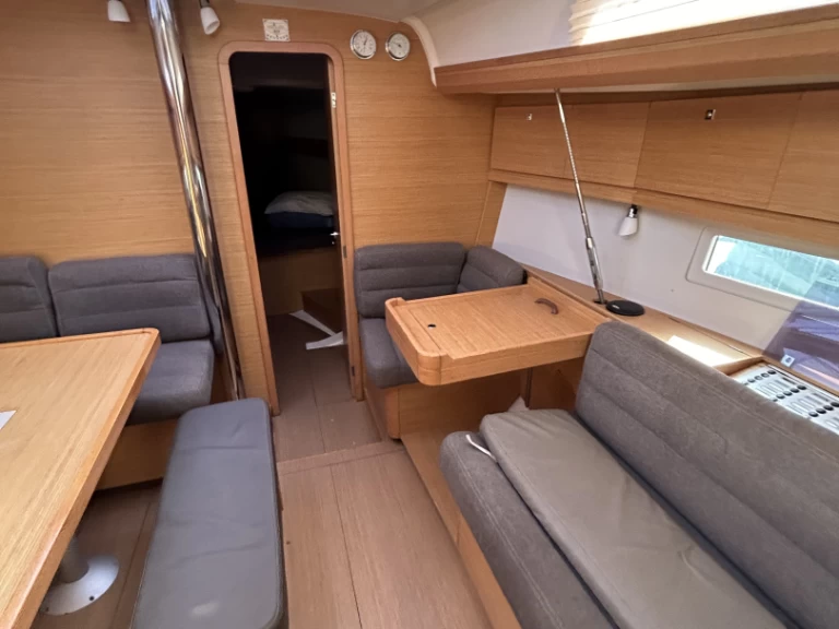 Pronajmout Plachetnice se skipperem či ne Dufour v Gouvia