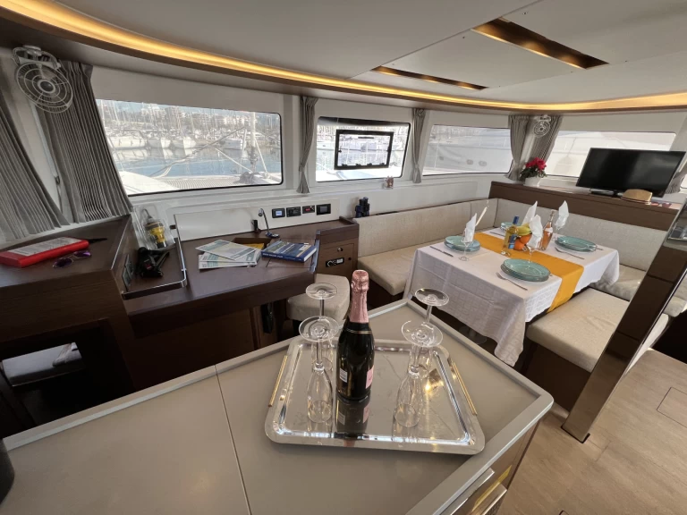 Pronájem jachty v Paros (ostrov) -Lagoon Lagoon 46 na Samboatu