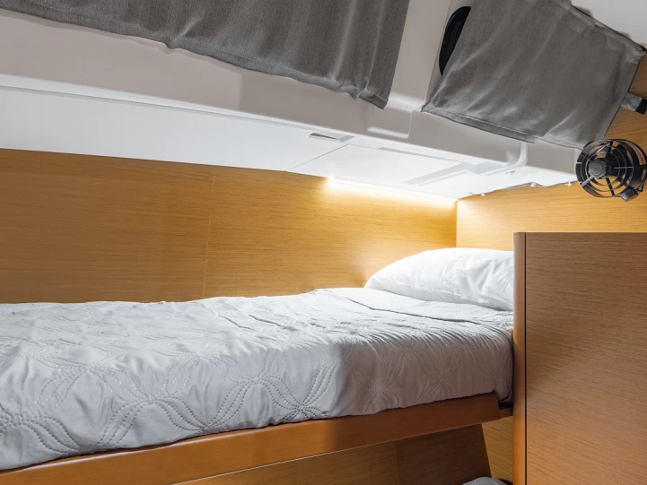 Pronájem lodi Alimos lákavé ceny Sun Odyssey 490[G]