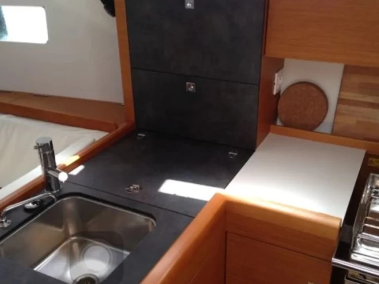 Pronájem lodi Jeanneau Sun Odyssey 349 v Lefkáda na Samboatu