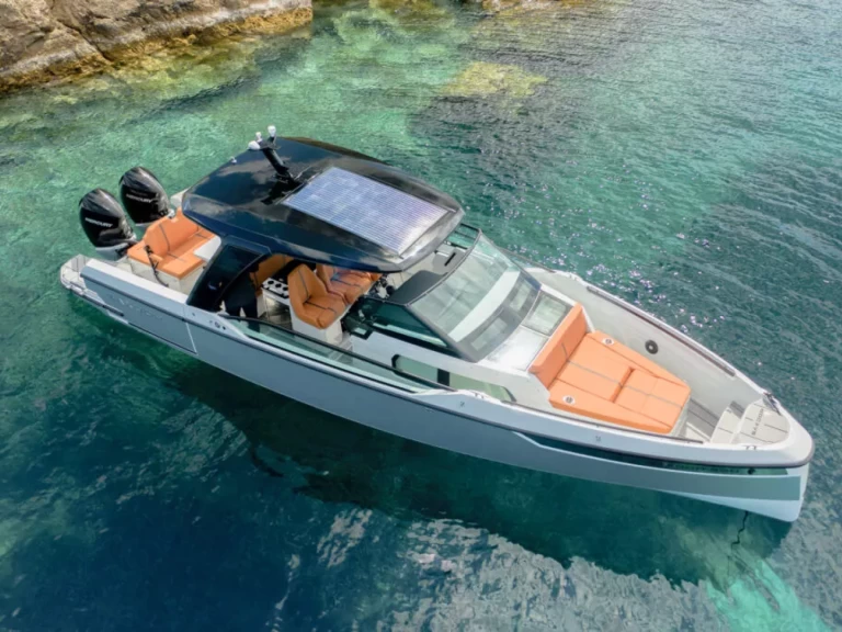 Pronajmout si Saxdor Saxdor 320 GTO v Cannes