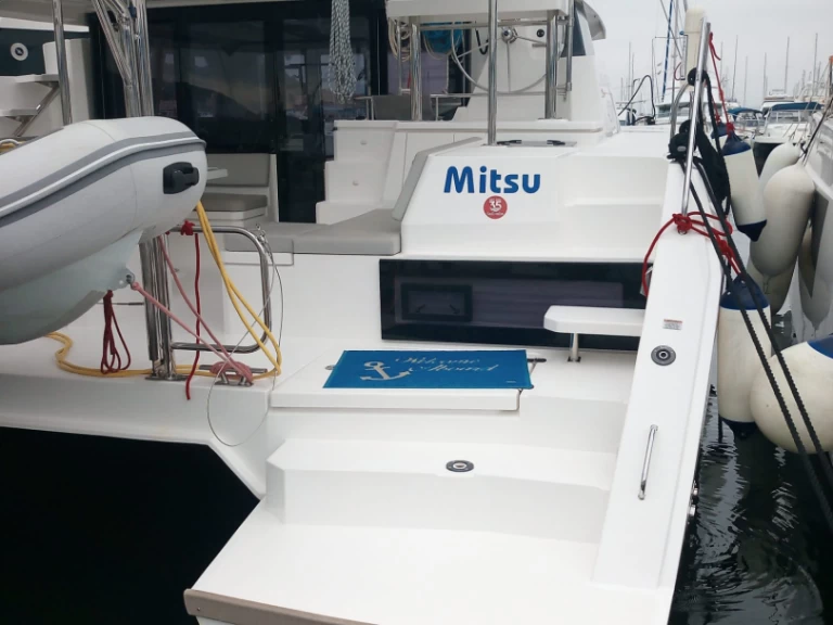 Pronájem lodi Cannigione lákavé ceny Leopard 42 - 4 cab.