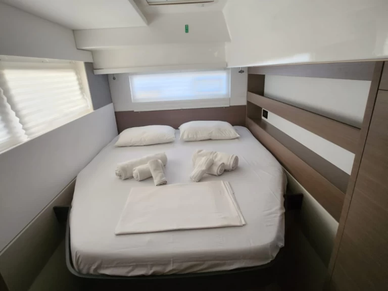 Pronájem Katamarán Leopard Catamarans / Robertson & Caine s licencí