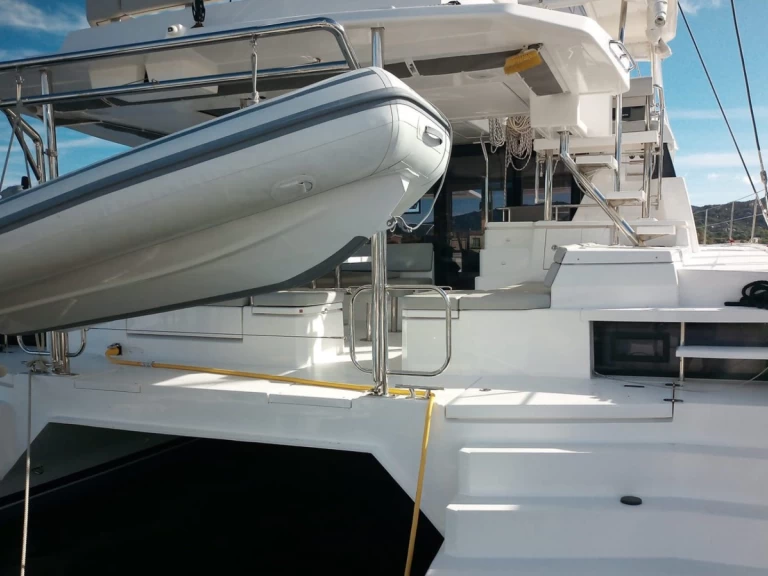 Leopard Catamarans / Robertson & Caine Leopard 50 - 5 + 1 cab jednotlivci a charterové společnosti v Cannigione