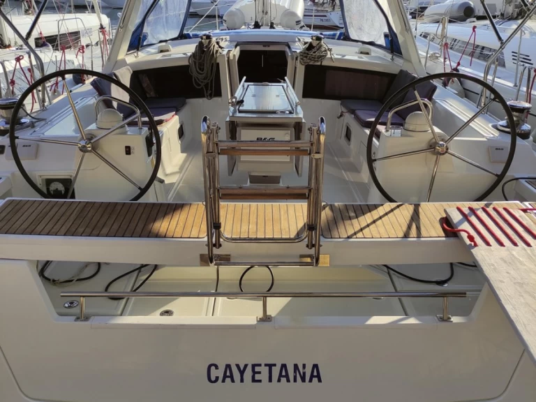 Plachetnice k pronájmu v Furnari za nejlepší cenu