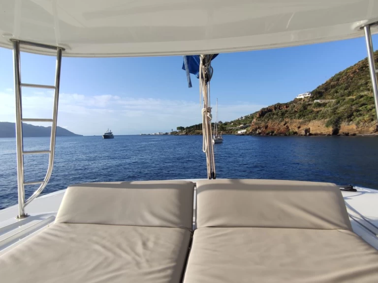 Pronájem lodi Lagoon Lagoon 46 v Furnari na Samboatu