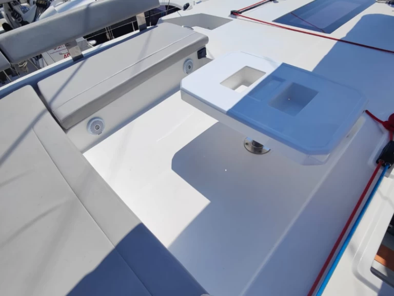 Leopard Catamarans / Robertson & Caine Leopard 42 - 4 cab. jednotlivci a charterové společnosti v Procida