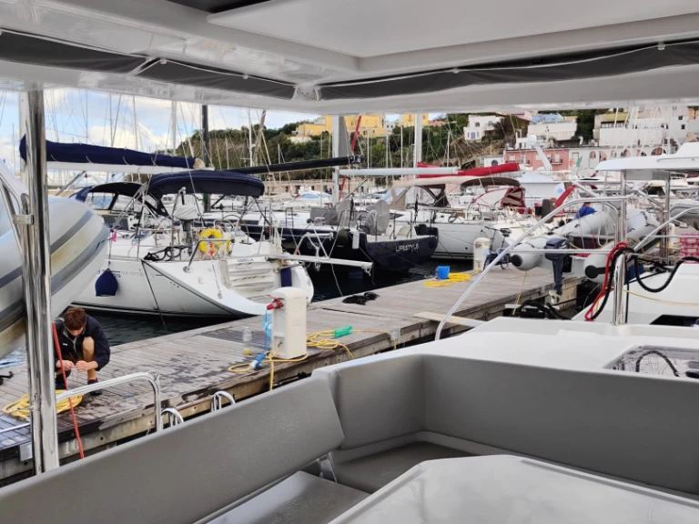 Pronájem jachty v Procida -Leopard Catamarans / Robertson & Caine Leopard 45 na Samboatu