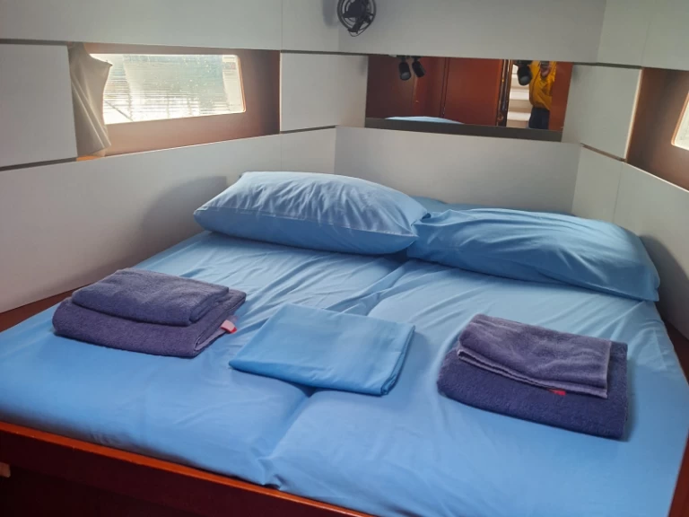 Pronájem lodi Furnari lákavé ceny Oceanis 38.1