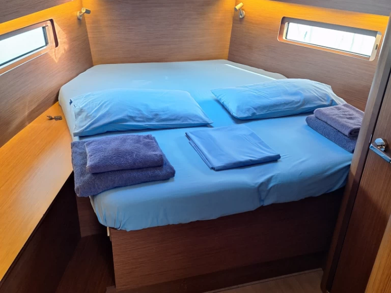 Plachetnice k pronájmu v Furnari za nejlepší cenu