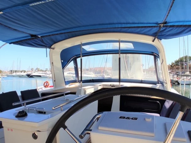 Pronájem lodi Bénéteau Oceanis 46.1 v Furnari na Samboatu