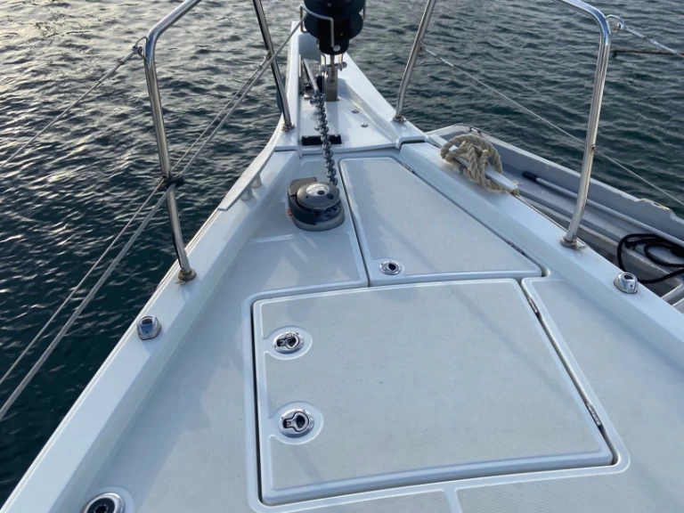 Pronájem Plachetnice v Cannigione -Bénéteau Oceanis 46.1