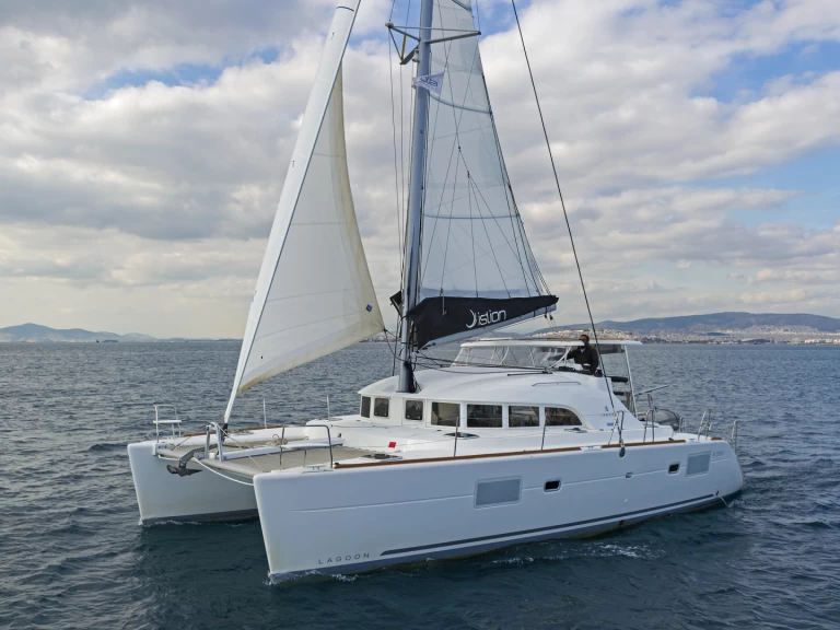 Pronajmout si Lagoon Lagoon 38 v Hyeres