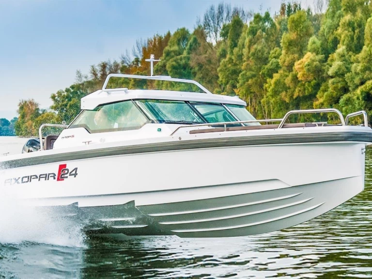 Pronájem lodi West Palm Beach lákavé ceny Axopar 28 T-Top