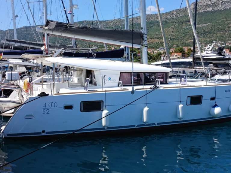 Pronájem lodi Lagoon Lagoon 400 S2 v Kaštela na Samboatu