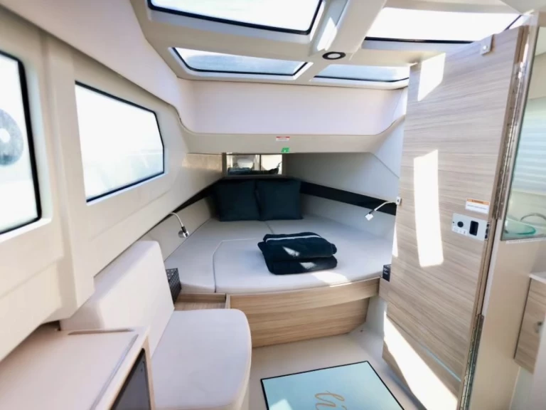 Pronajmout Motorová loď se skipperem či ne Axopar v West Palm Beach