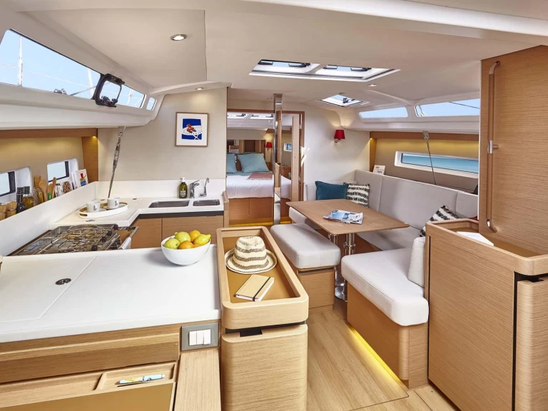 Jeanneau Sun Odyssey 440 jednotlivci a charterové společnosti v Göcek 