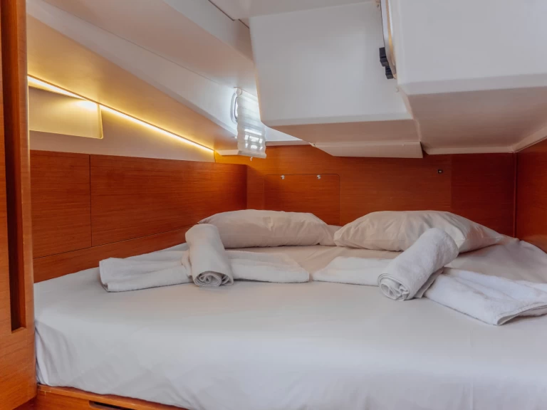 Jeanneau Sun Odyssey 490 jednotlivci a charterové společnosti v Kos