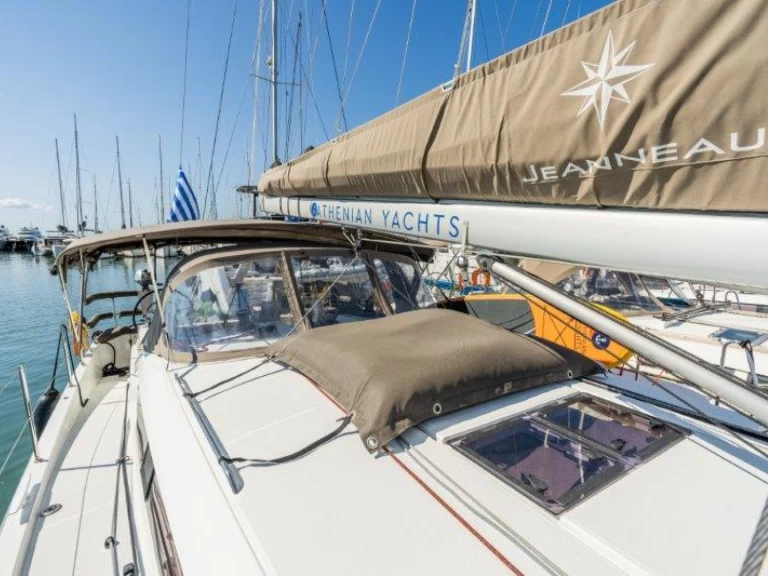 Pronájem lodi Jeanneau Sun Odyssey 490 v Neo Klima na Samboatu