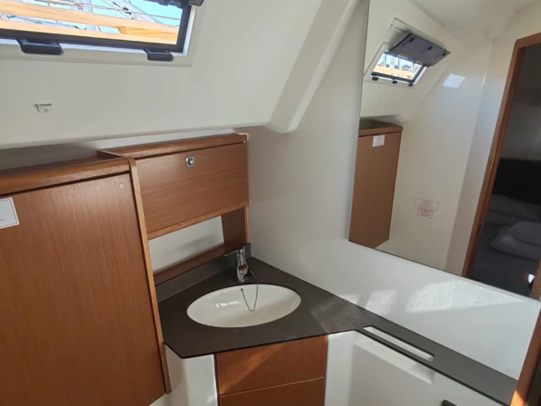 Pronájem jachty v Drage -Bavaria Cruiser 46 na Samboatu