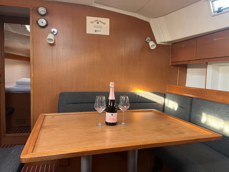 Pronájem lodi Sukošan lákavé ceny Cruiser 45