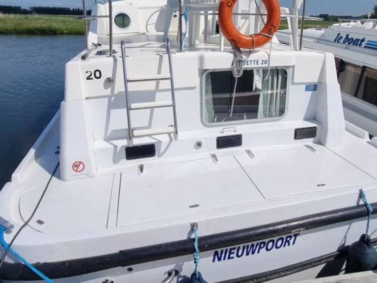 Pronájem jachty v Hindeloopen -Le Boat Corvette A na Samboatu