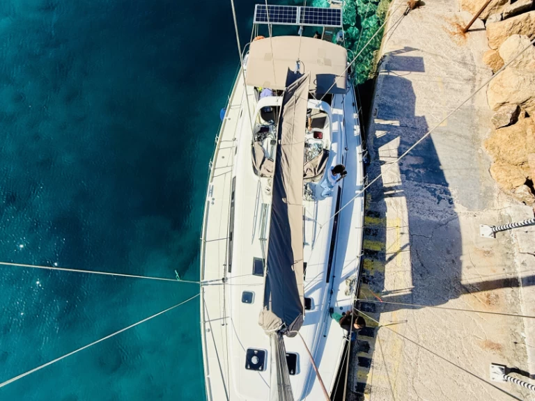 Pronájem lodi Lefkáda lákavé ceny Oceanis 50 Family