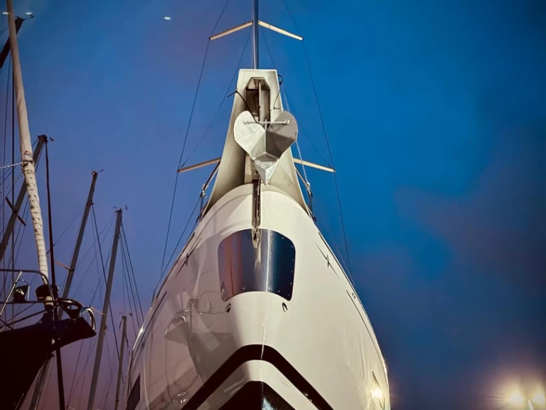 Pronájem jachty v Trget -Bavaria Bavaria C46 na Samboatu