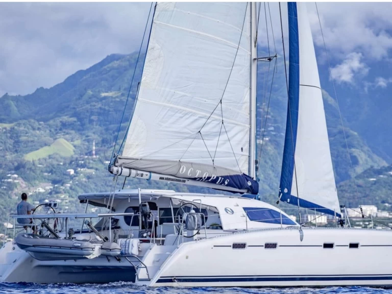 Pronájem lodi Nautitech Nautitech 47 v Uturoa na Samboatu